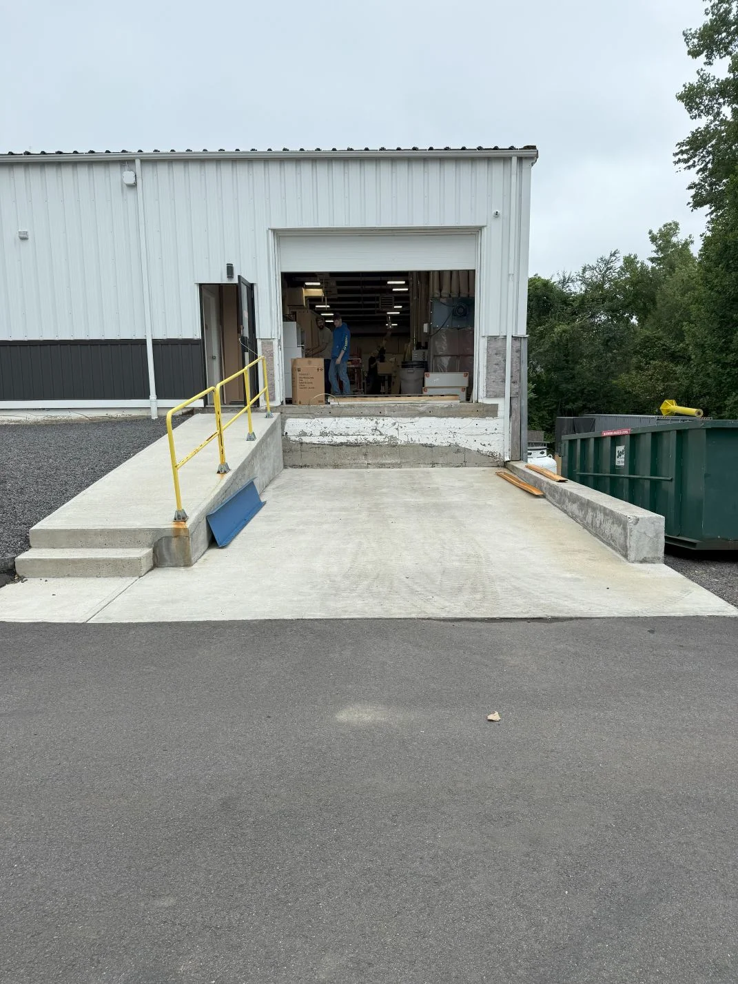 Box Truck Dock.webp